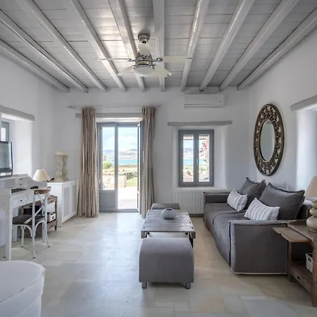 Sunray Paros Beach Front 2 Bedroom House Next To Kite Sports Extérieur photo