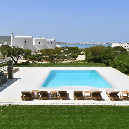 Sunray Paros Beach Front 2 Bedroom House Next To Kite Sports Extérieur photo